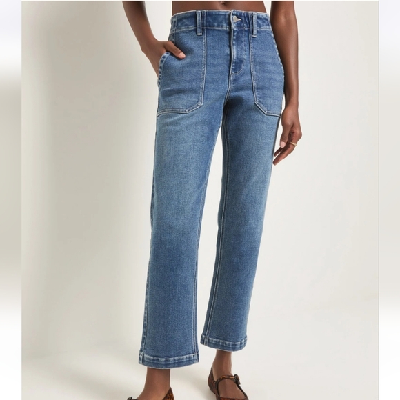 78&Sunny Scenic Route Slim Cropped Jean - Picture 3 of 8